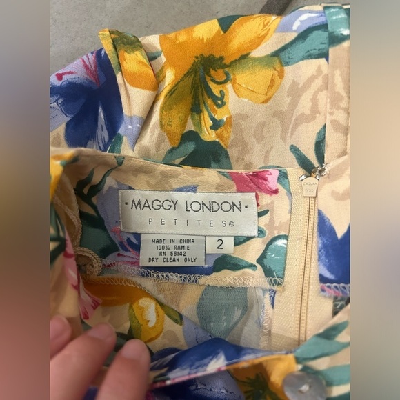 Maggy London Petites Maxi Dress 2 Ramie Floral Buttons Tie Front Shoulder Pads - Picture 5 of 12